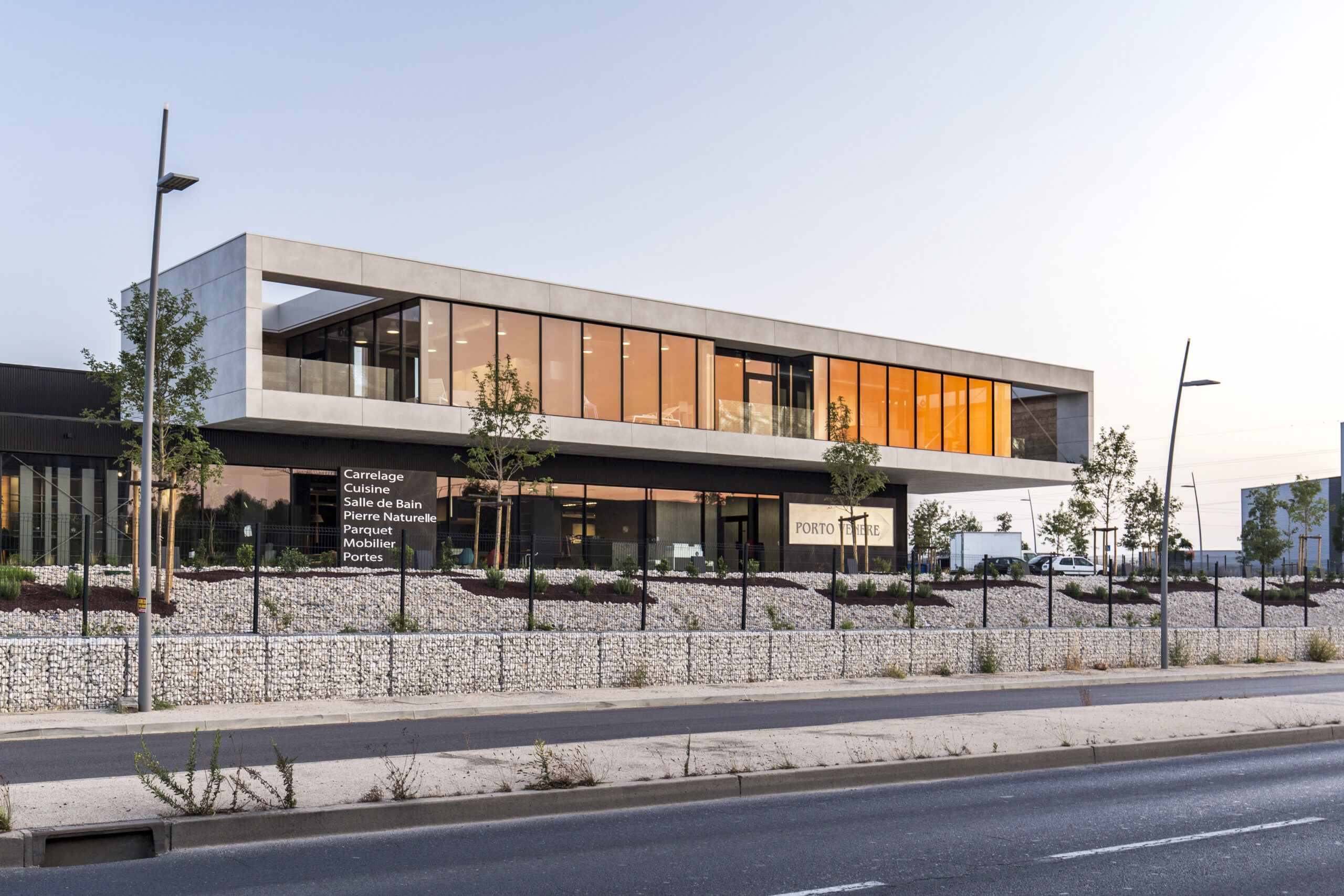 qui sommes-nous : magasin Porto Venere, aménagement d'espaces haut de gamme à Montpellier