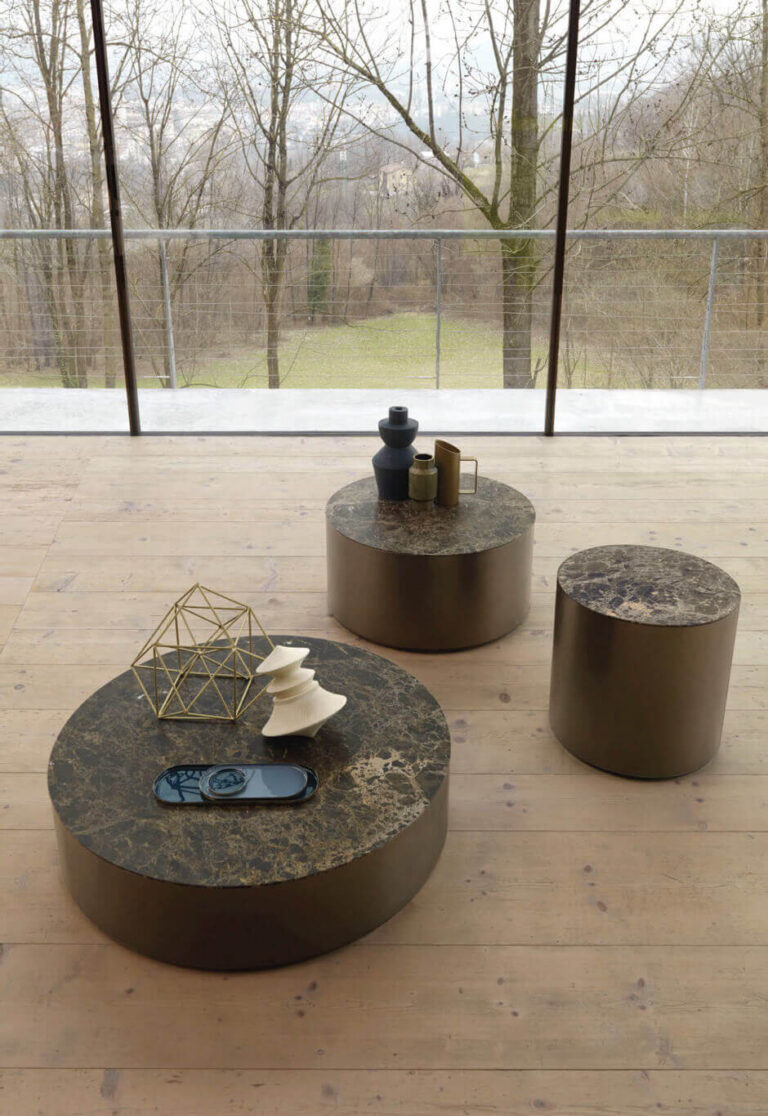 Table ronde basse personnalisable